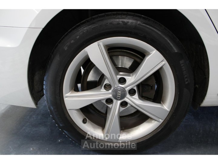 Audi A4 Avant 20 40 TDI 190 BV S-tronic Design Suivi Complet - 30