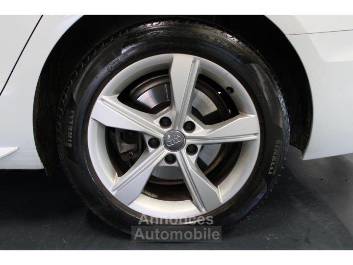 Audi A4 Avant 20 40 TDI 190 BV S-tronic Design Suivi Complet - 31