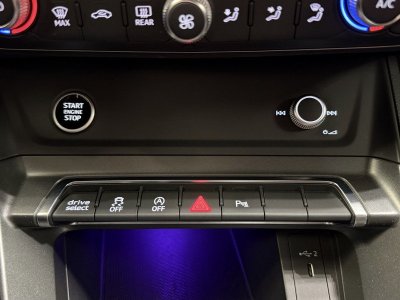 Audi Q3 Sportback 35 TFSI 150CH S LINE S TRONIC 7 - 17