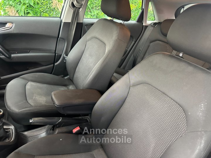 Audi A1 Sportback 12 TFSI 86 Ambiente ~ 5 Portes ~ Suivi - Radio / Bluetooth ~ R&eacute;gulateur - 6