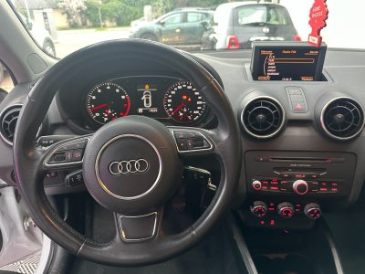 Audi A1 Sportback 12 TFSI 86 Ambiente ~ 5 Portes ~ Suivi - Radio / Bluetooth ~ R&eacute;gulateur   - 7