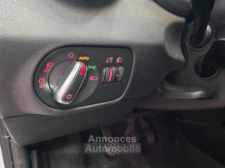 Audi A1 Sportback 12 TFSI 86 Ambiente ~ 5 Portes ~ Suivi - Radio / Bluetooth ~ R&eacute;gulateur - 13