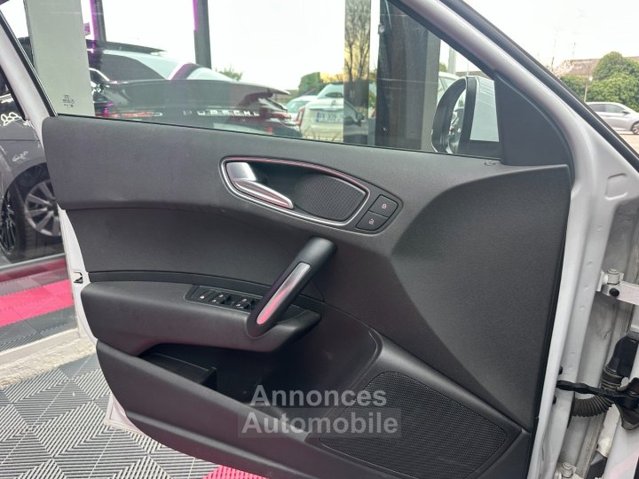 Audi A1 Sportback 12 TFSI 86 Ambiente ~ 5 Portes ~ Suivi - Radio / Bluetooth ~ R&eacute;gulateur - 14
