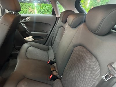 Audi A1 Sportback 12 TFSI 86 Ambiente ~ 5 Portes ~ Suivi - Radio / Bluetooth ~ R&eacute;gulateur   - 19