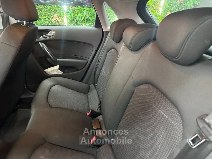 Audi A1 Sportback 12 TFSI 86 Ambiente ~ 5 Portes ~ Suivi - Radio / Bluetooth ~ R&eacute;gulateur - 19