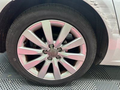 Audi A1 Sportback 12 TFSI 86 Ambiente ~ 5 Portes ~ Suivi - Radio / Bluetooth ~ R&eacute;gulateur   - 23