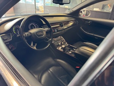 Audi A8 Avus 20 TFSi Hybrid Tiptronic 245 CV - Cam&eacute;ra de recul - si&egrave;ges chauffants   - 11