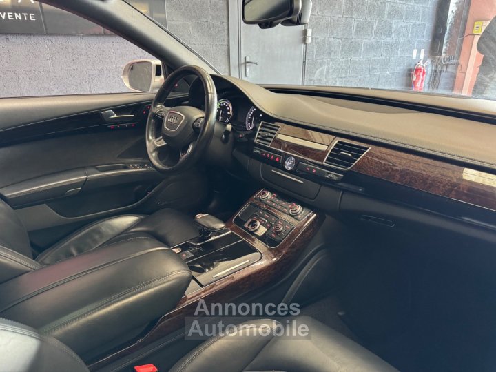 Audi A8 Avus 20 TFSi Hybrid Tiptronic 245 CV - Cam&eacute;ra de recul - si&egrave;ges chauffants - 12