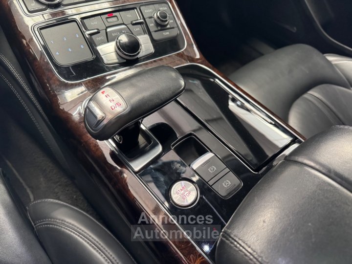 Audi A8 Avus 20 TFSi Hybrid Tiptronic 245 CV - Cam&eacute;ra de recul - si&egrave;ges chauffants - 20