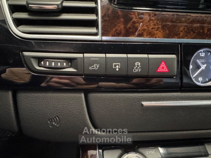 Audi A8 Avus 20 TFSi Hybrid Tiptronic 245 CV - Cam&eacute;ra de recul - si&egrave;ges chauffants - 21