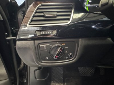 Audi A8 Avus 20 TFSi Hybrid Tiptronic 245 CV - Cam&eacute;ra de recul - si&egrave;ges chauffants   - 33