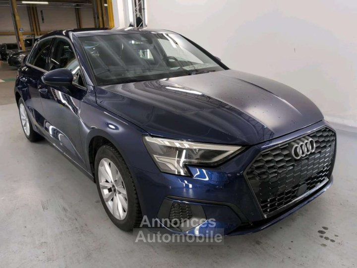 Audi A3 Sportback 30TFSI Stronic - 3