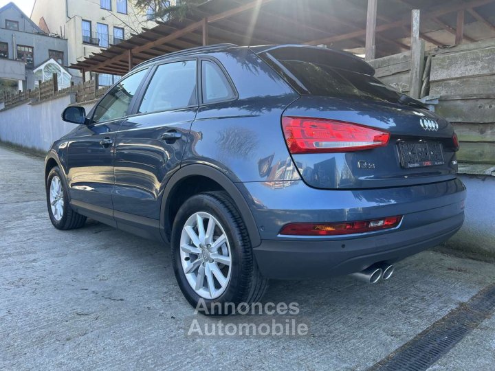 Audi Q3 20 TDi Design 6vit 120cv - 4