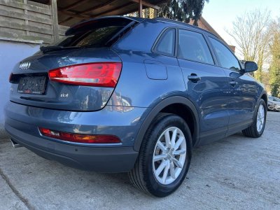 Audi Q3 20 TDi Design 6vit 120cv   - 6