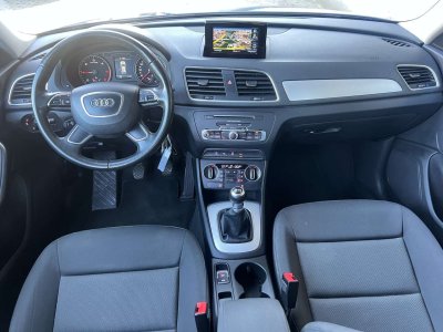 Audi Q3 20 TDi Design 6vit 120cv   - 9