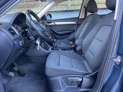 Audi Q3 20 TDi Design 6vit 120cv   - 10