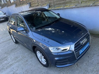 Audi Q3 20 TDi Design 6vit 120cv   - 23