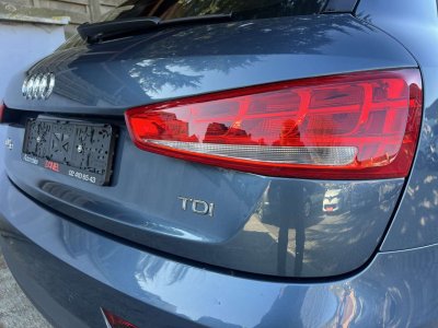 Audi Q3 20 TDi Design 6vit 120cv   - 26
