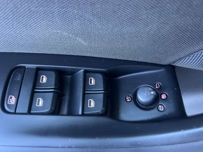 Audi Q3 20 TDi Design 6vit 120cv   - 28