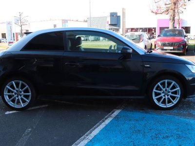Audi A1 14 tfsi 150 s-line bva   - 16