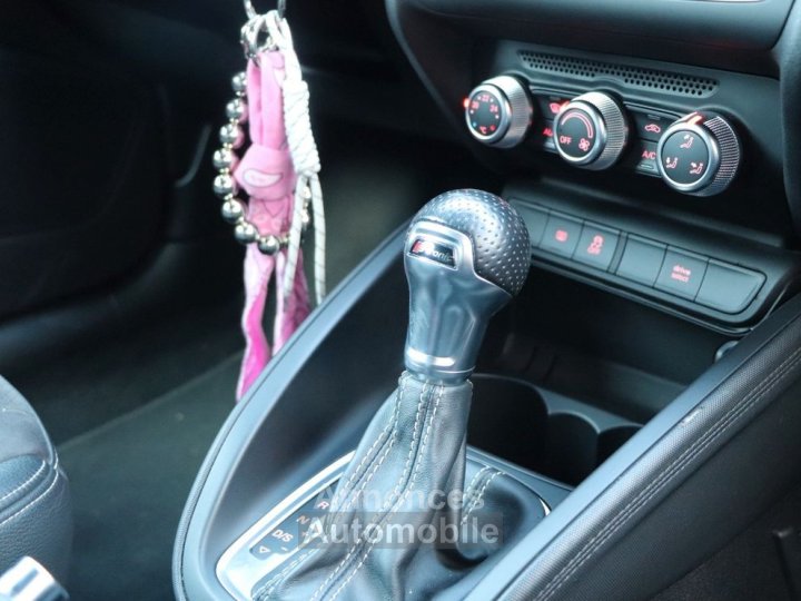 Audi A1 14 tfsi 150 s-line bva - 21