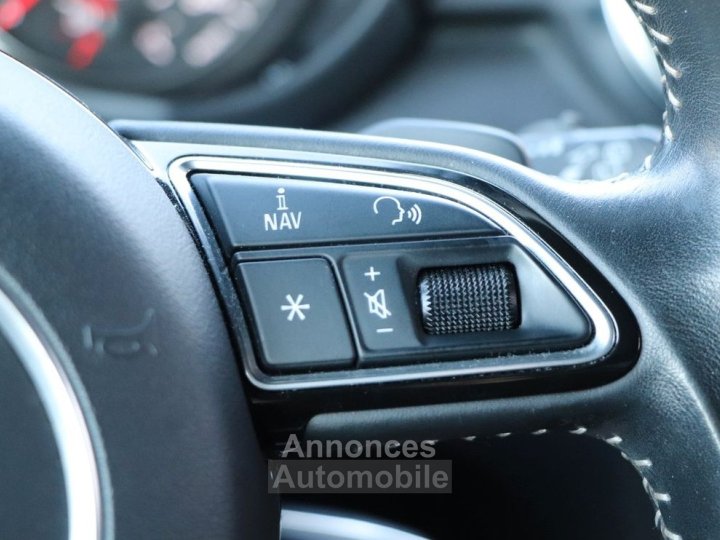 Audi A1 14 tfsi 150 s-line bva - 23