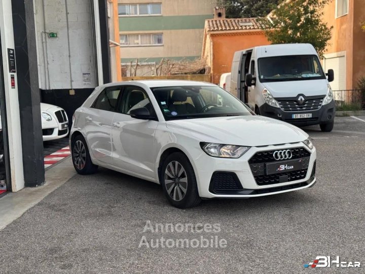 Audi A1 SPORTBACK 10 25 TFSI 95cv DESIGN / SIEGES CHAUFFANTS / SUIVI ENTRETIEN / GARANTIE 6 MOIS - 3