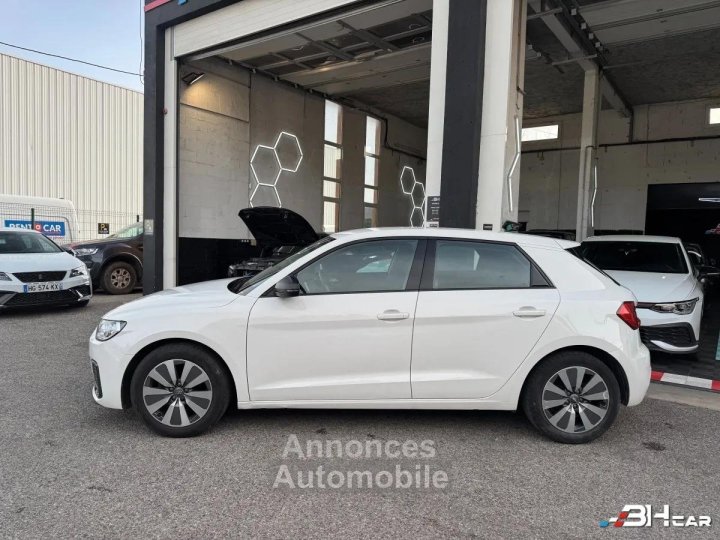 Audi A1 SPORTBACK 10 25 TFSI 95cv DESIGN / SIEGES CHAUFFANTS / SUIVI ENTRETIEN / GARANTIE 6 MOIS - 8