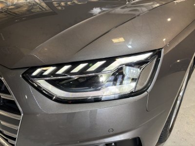 Audi A4 Avant 30 TDI 136 S tronic Business line TVA / 1 ere main   - 24