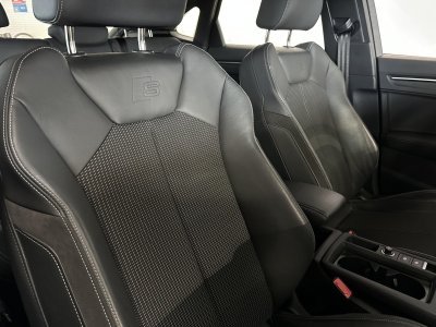 Audi Q3 45 TFSIe 245 ch S tronic 6 S line   - 4