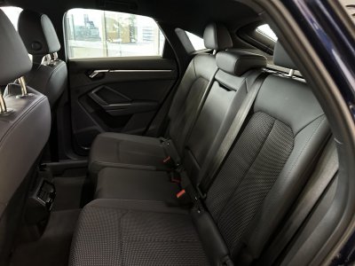 Audi Q3 45 TFSIe 245 ch S tronic 6 S line   - 15