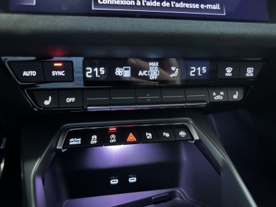 Audi A3 BERLINE Berline TFSI Mild Hybrid 150 S tronic 7 S line   - 23