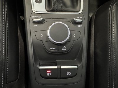 Audi Q2 35 TFSI COD 150 S tronic 7 Design Luxe   - 8