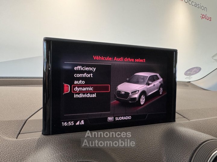 Audi Q2 35 TFSI COD 150 S tronic 7 Design Luxe - 19
