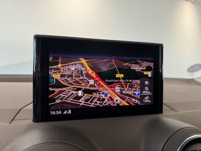 Audi Q2 35 TFSI COD 150 S tronic 7 Design Luxe   - 37