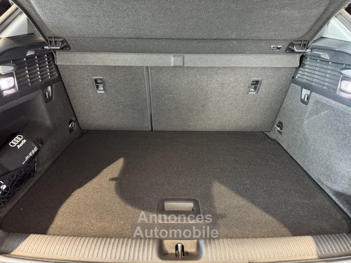 Audi Q2 35 TFSI COD 150 S tronic 7 Design Luxe - 42