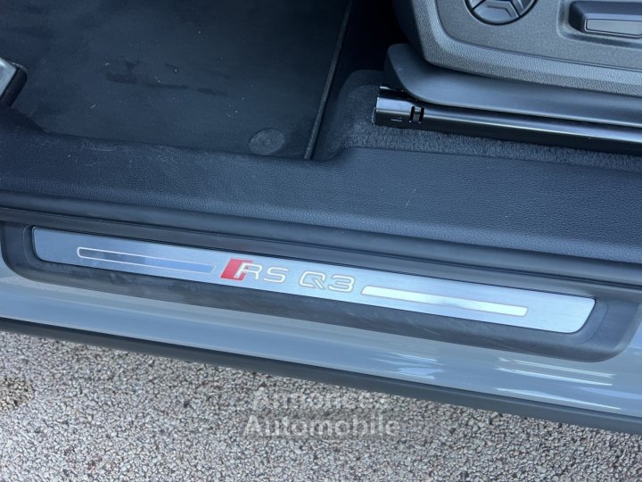 Audi RS Q3 RSQ3 STronic 400 - 18