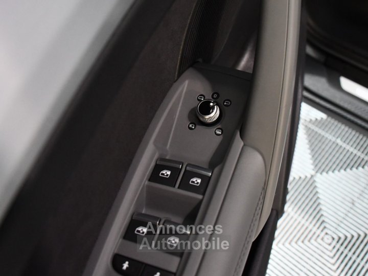 Audi Q5 S-Line 40 TDI 204 Quattro S-Tronic GPS Virtual ACC Offroad Bang Olufsen TO Hayon Lane Lumi&egrave;re D&rsquo;Ambiance JA 20 - 19