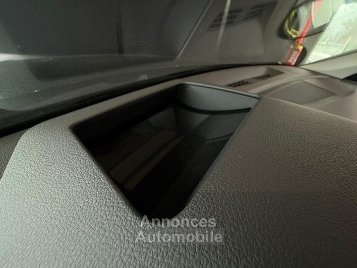 Audi Q8 Quattro 30 V6 55 TFSI - 340 - BVA tiptronic S line PHASE 1 - 17