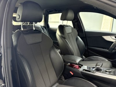 Audi A4 Avant 4 Avant (8W5) 20 TDi S-Tronic7 190 CV   - 18