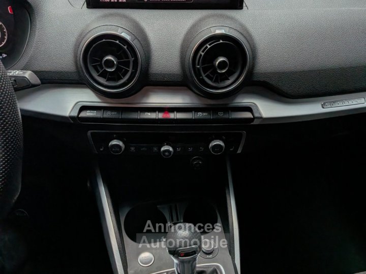 Audi Q2 35 TDI 150 S tronic 7 S Line Plus - 27