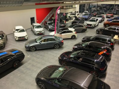 Audi RS6 AVANT V8 40 TFSI 600 Tiptronic 8 Quattro SUIVI - LASER - FREINS CERAMIQUE - CAM360 3D - TOIT OUVRANT - KEYLESS GO - PACK ASSIST   - 18