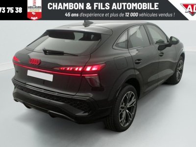 Audi Q3 Sportback HYBRIDE E-HYBRID 272 CH S tronic 6 S line   - 7