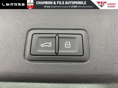 Audi Q3 Sportback HYBRIDE E-HYBRID 272 CH S tronic 6 S line   - 16