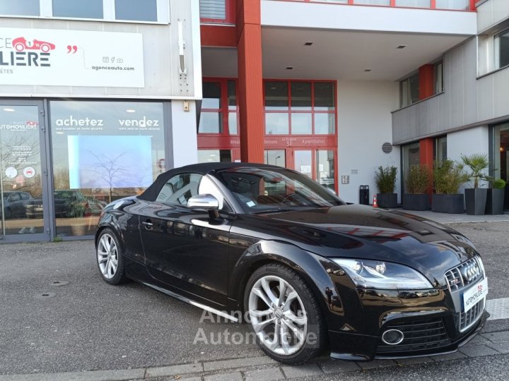 Audi TTS II Roadster 20 TFSi Quattro S Tronic 272 cv BVA - 2