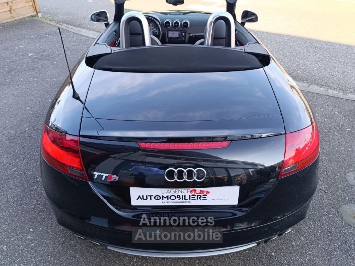 Audi TTS II Roadster 20 TFSi Quattro S Tronic 272 cv BVA - 10