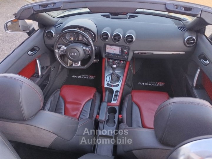Audi TTS II Roadster 20 TFSi Quattro S Tronic 272 cv BVA - 22