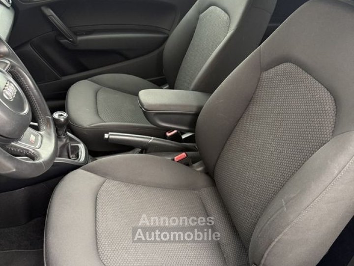 Audi A1 12 TFSI SLINE 86CV FAIBLE KM ENTRETENU - 6