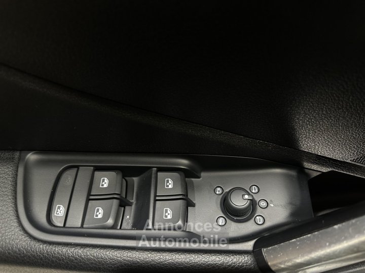 Audi Q2 14 TFSI COD 150 ch BVM6 Sport - 31