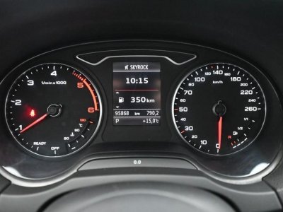 Audi A3 Berline 30 TDI 116 S tronic 7   - 16